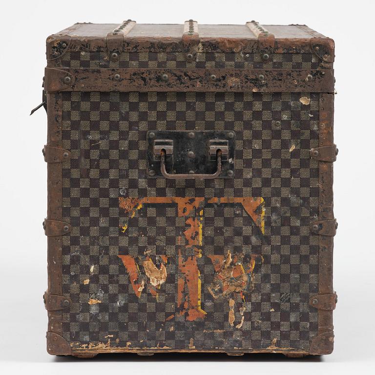 Louis Vuitton suitcase, late 19th century.