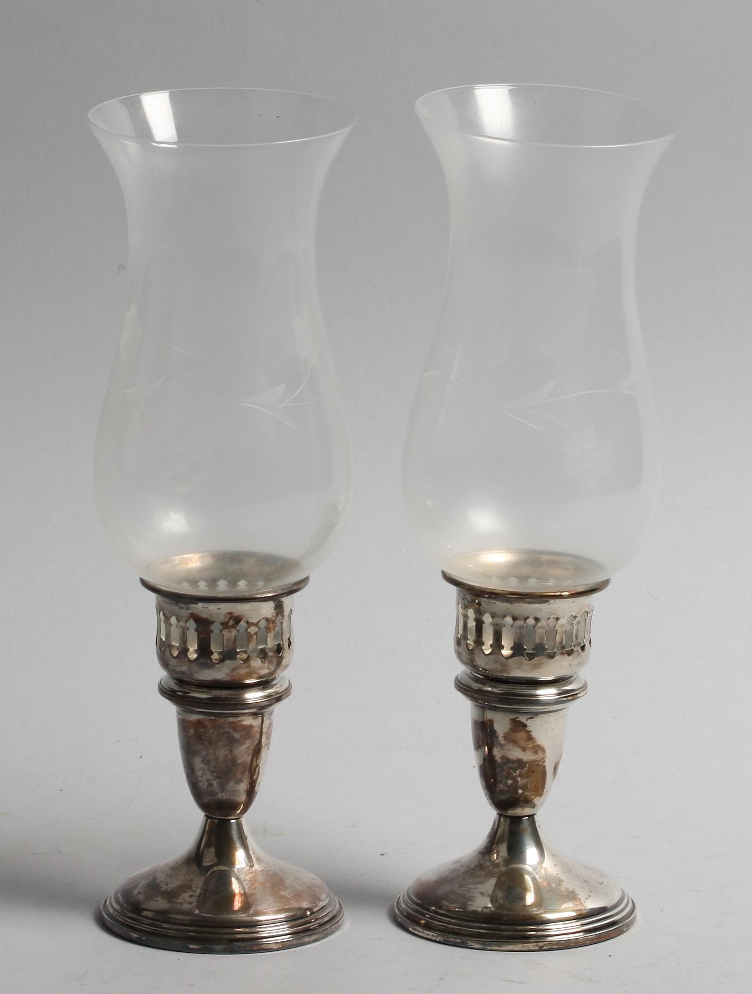 LJUSLYKTOR, ett par, glas och sterling, Reed & Barton.