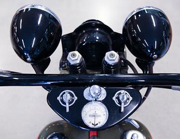 MOTORCYKEL MED SIDOVAGN, Harley Davidson, 1930, 750 cc.