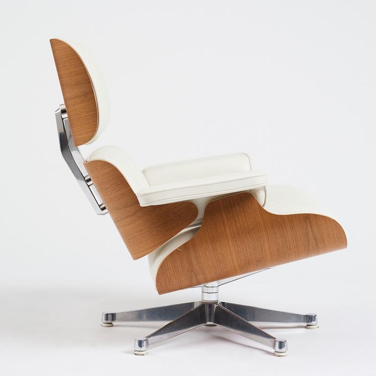 Charles & Ray Eames, fåtölj, "Lounge chair", Vitra, 2000-tal.