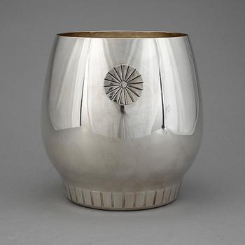 VINKYLARE, nysilver, Sigvard Bernadotte för Fyrklövern. Numrerad 865/2000.