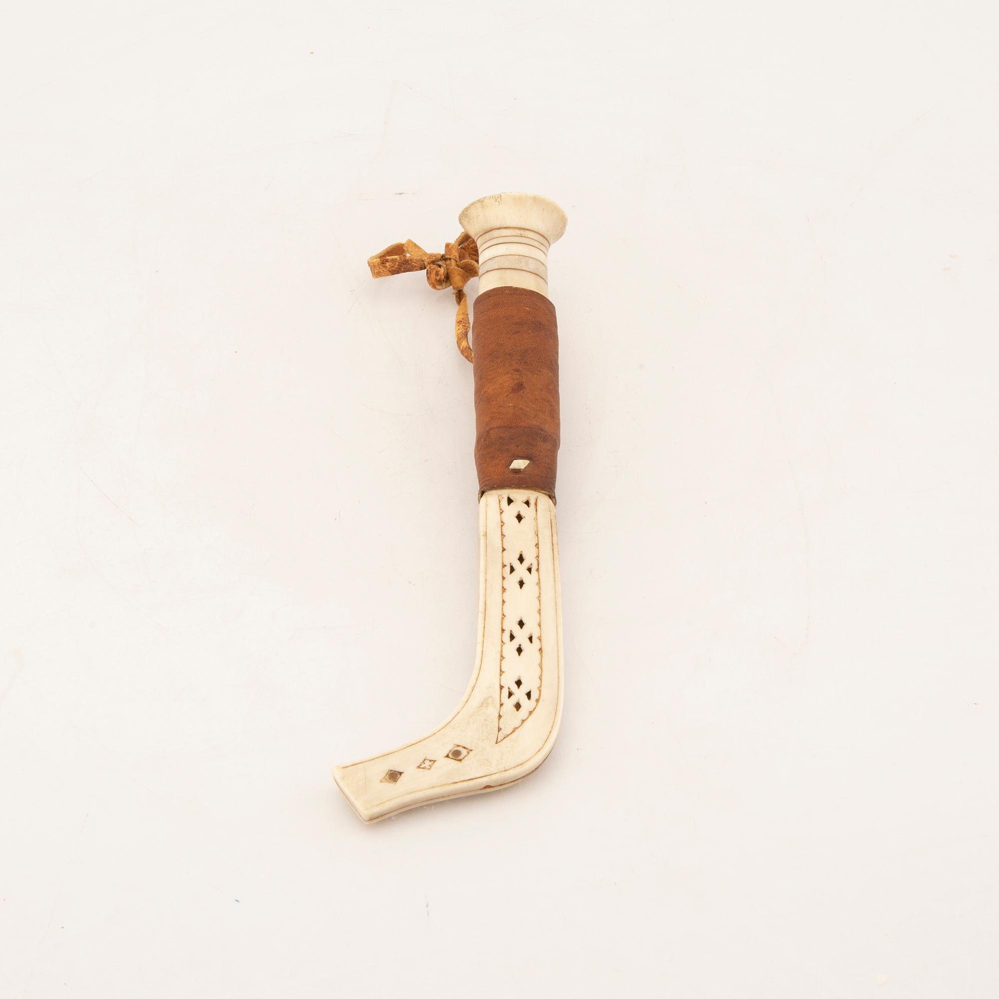 Per Ola Utsi kniv samearbete signerad.