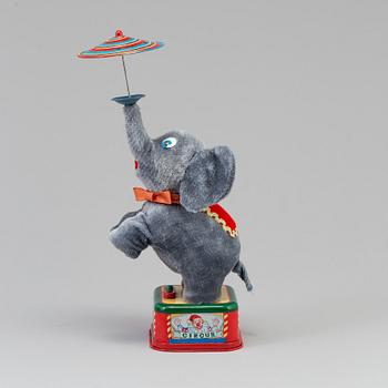 BATTERIDRIVEN LEKSAK, Battery Operated Circus Elephant, Nomura Toys, Japan, 1950-tal.