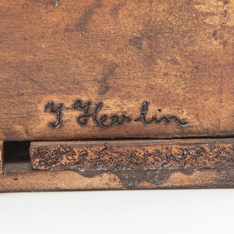 Ingrid Herrlin, Translation: "Box with green apples, stoneware".