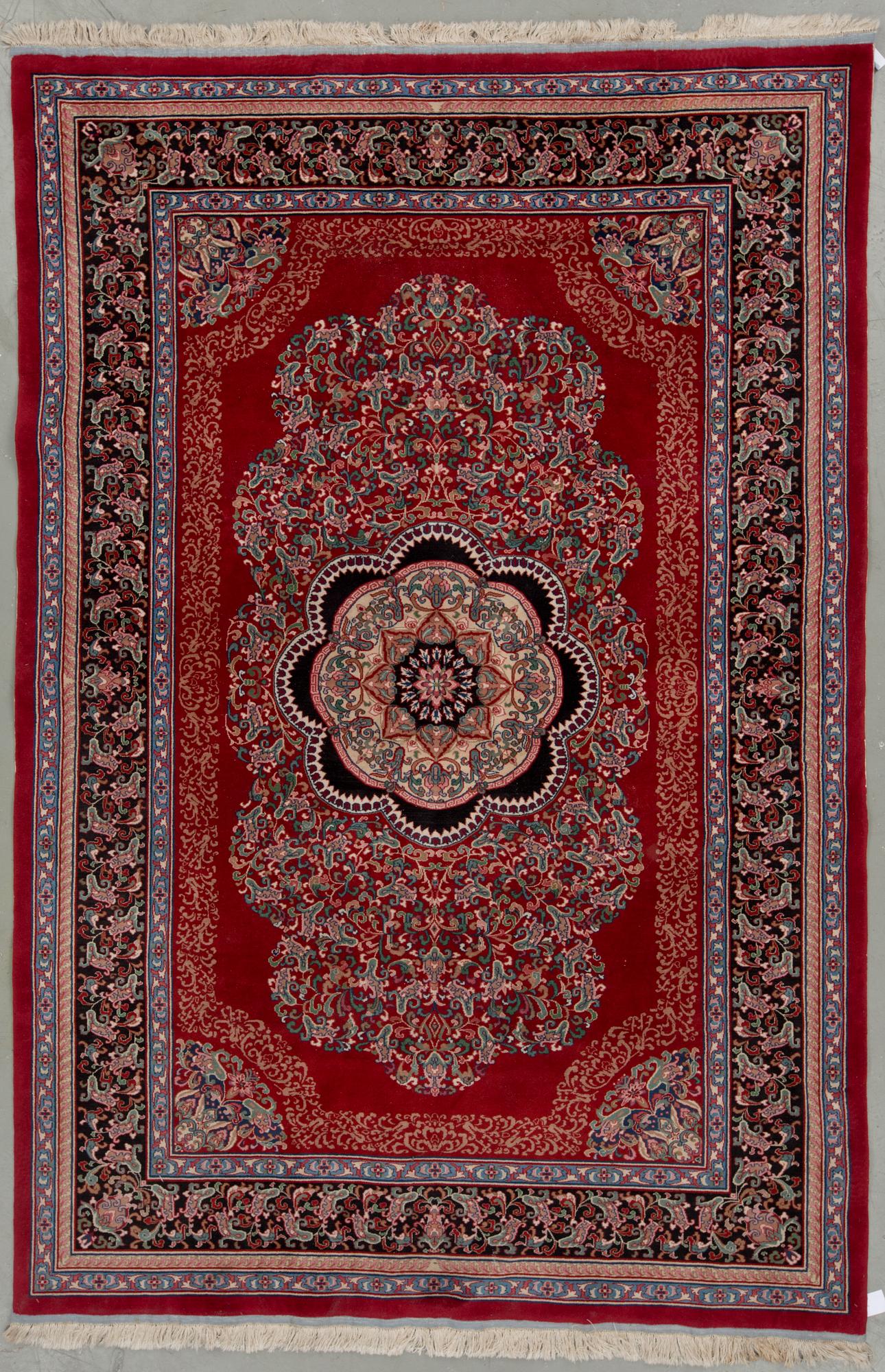 MATTA, orientalisk. Ca 278x189 cm.