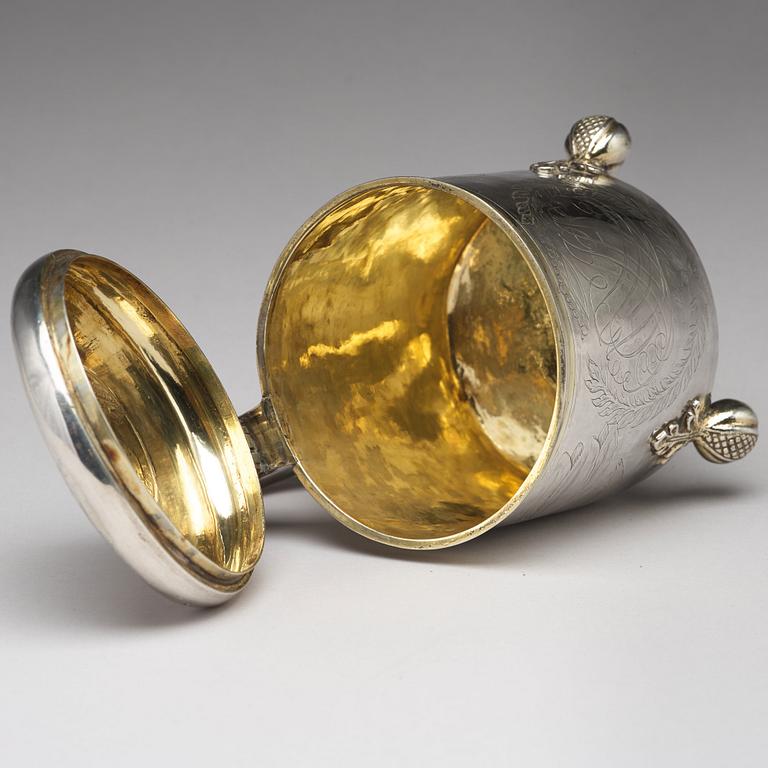 A Swedish 17th century parcel-gilt silver tankard, mark of Lars Månsson (Mariestad -1639-1662-).