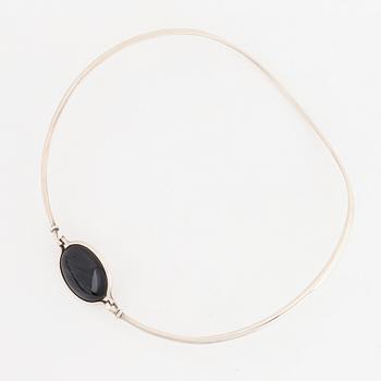 Vivianna Torun Bülow Hübe, a sterling choker with pendant, "Day and Night", Jakarta, Indonesia.