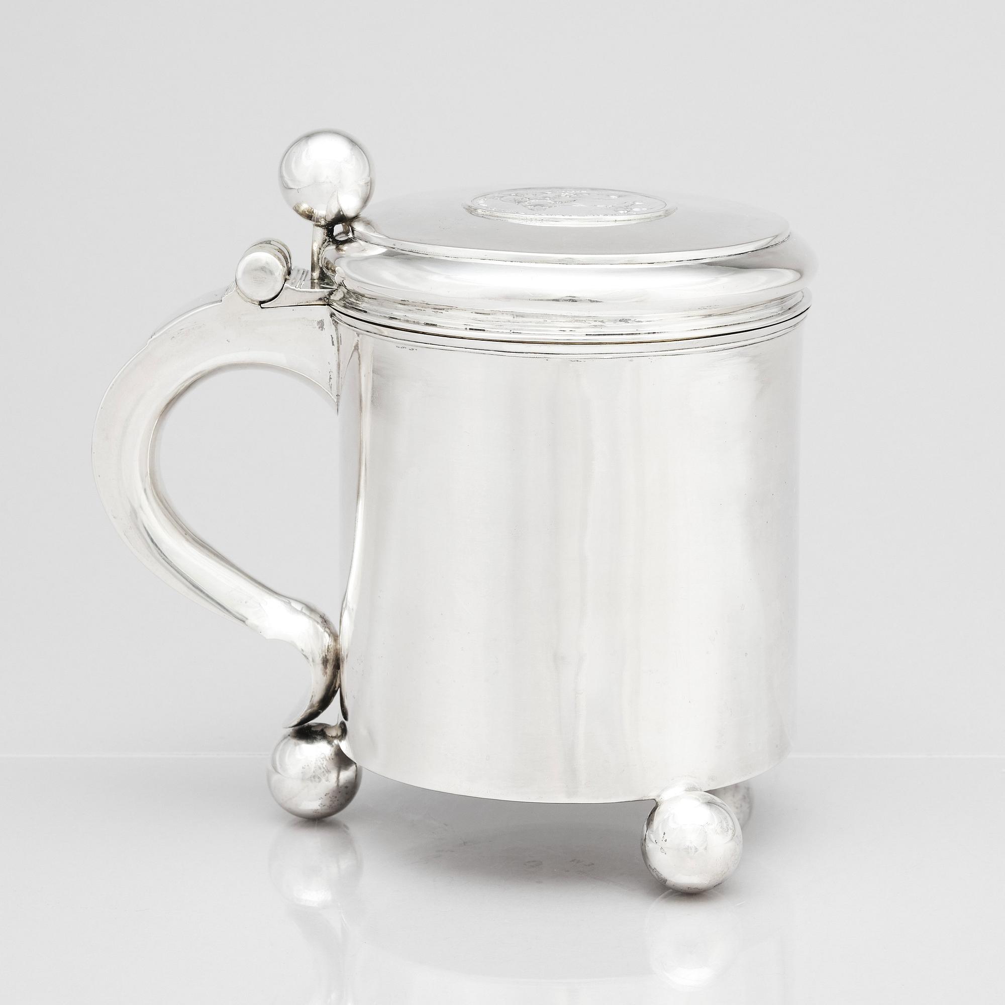 A Swedish Empire parcel-gilt silver tankard, mark of Henrik Hervander, Linköping 1818.