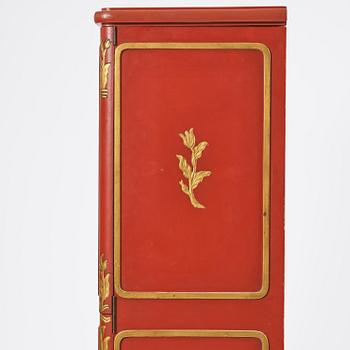 Carl Malmsten, a Swedish Grace showcase cabinet, cabinetmaker Albin Johansson, Stockholm, for Villa Kvikkjokk, 1928.