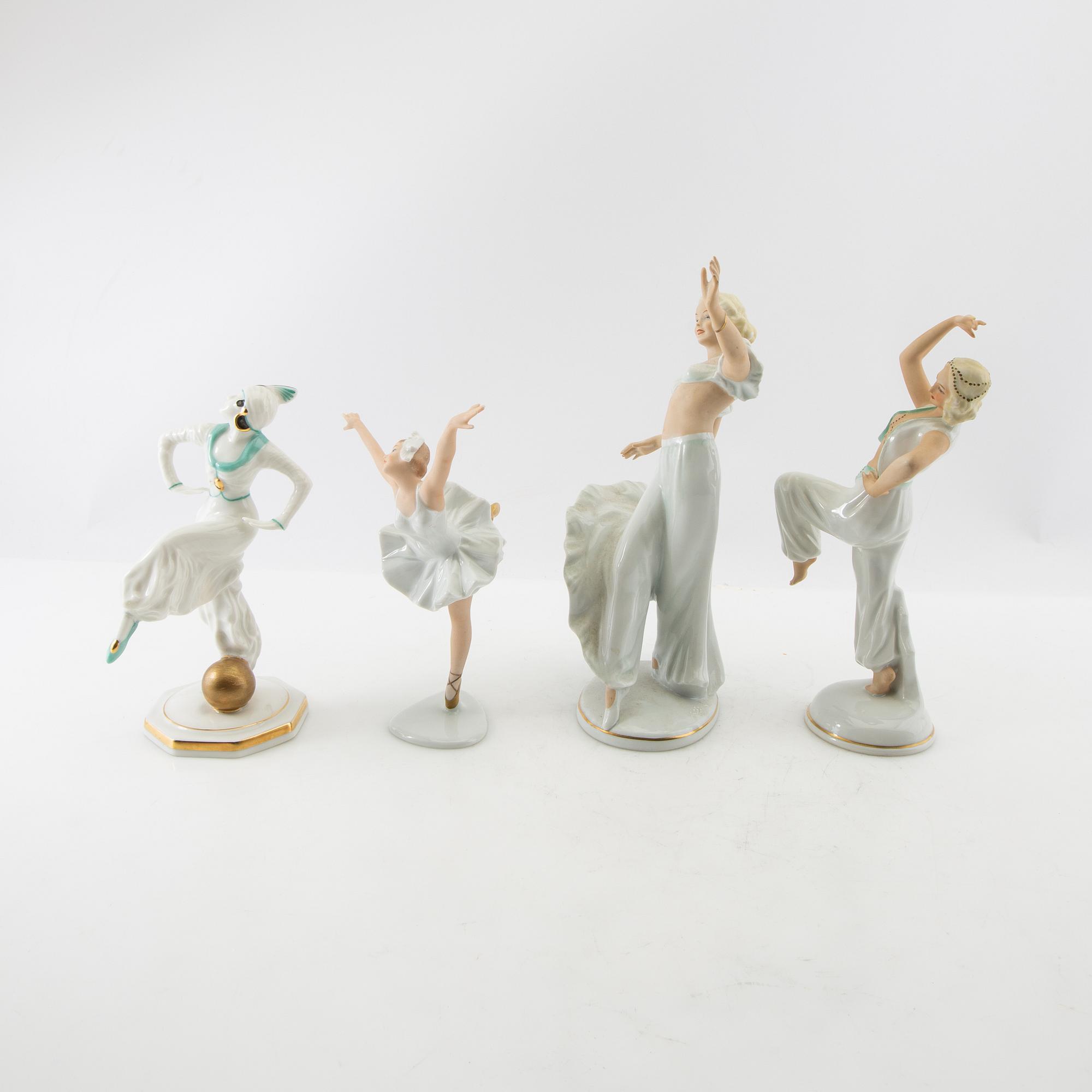 Figurines 4 pcs Schaubach, Wallendorf and Hutschenreuther Germany mid-20th century porcelain.