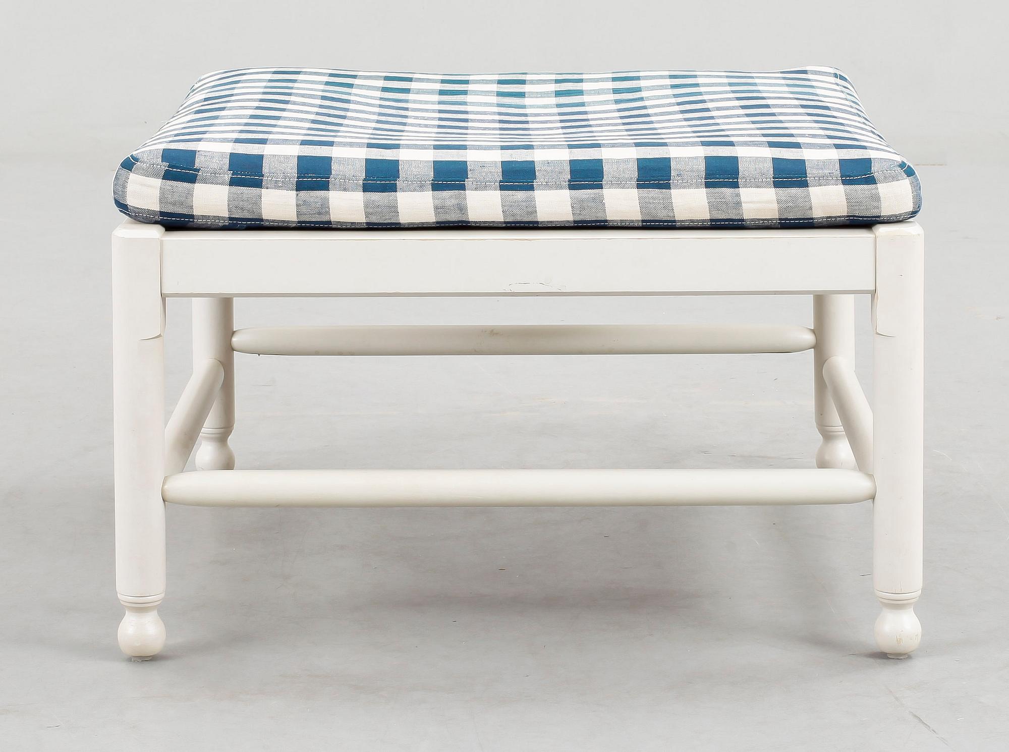 PALL, "Medevibrunn" ur Ikeas 1700-talsserie. 1990-tal.