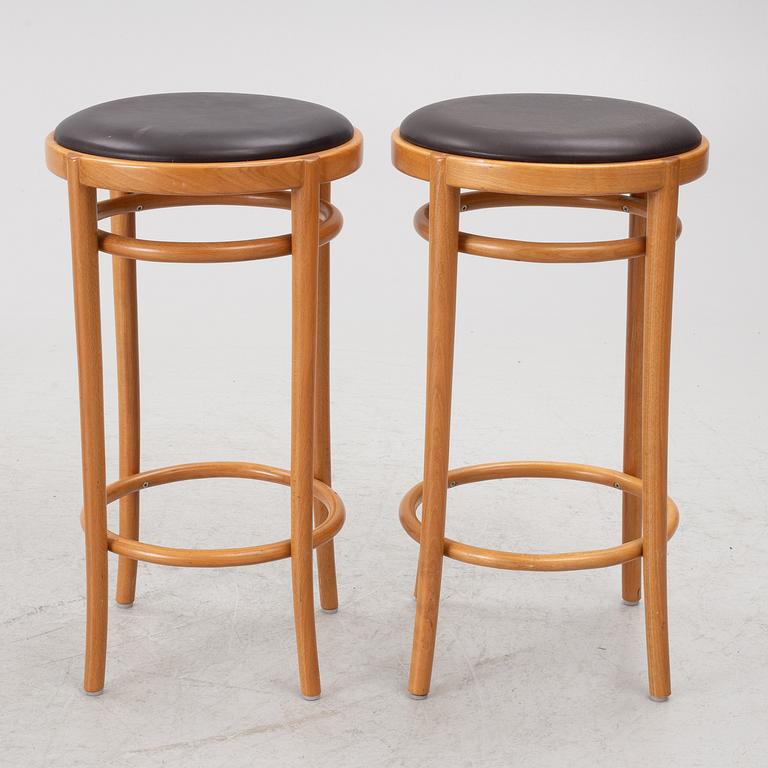 Jonas Bohlin, Four 'Piruett' bar stools, Gemla Fabrikers AB, 2008.