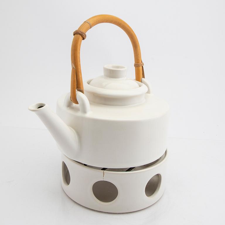 Signe Persson-Melin,  tea pot with stand Höganäs sample.