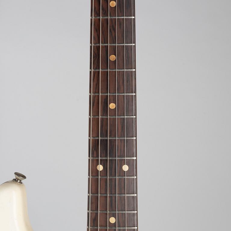 Fender, "Stratocaster", electric guitar, USA, 1962.