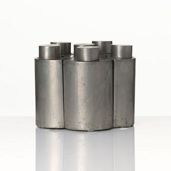 A set of Chinese pewter tea caddies in a container, Qing dynasty, 19th century.