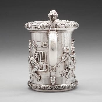 A Swedish 19th century parcel-gilt tankard, mark of Gustaf Folcker, Stockholm 1847.