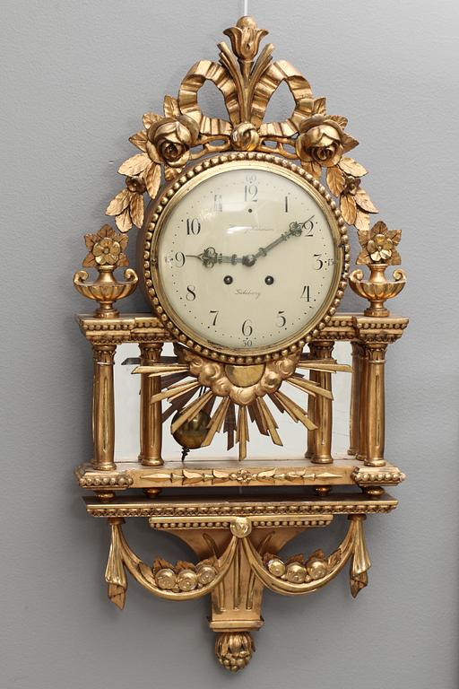 VÄGGPENDYL, gustaviansk stil. 1900-tal, Henning Håkanson Göteborg.