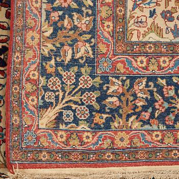 A RUG. A semi-antique Kashan, a so called Dabir. 206 x 137 cm.