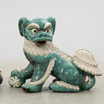 Foo dogs, 2 pcs, stoneware, China, 20th century.