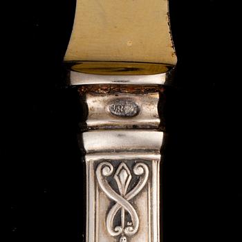 OSTKNIV, silver och stål, S:t Petersburg, Ryssland 1908-1926. Totalvikt 82 g.