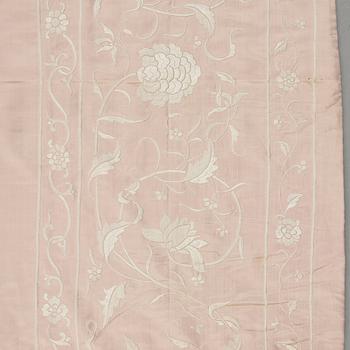 An embroidered silk bed spread, Qing dynasty, circa 1900.
