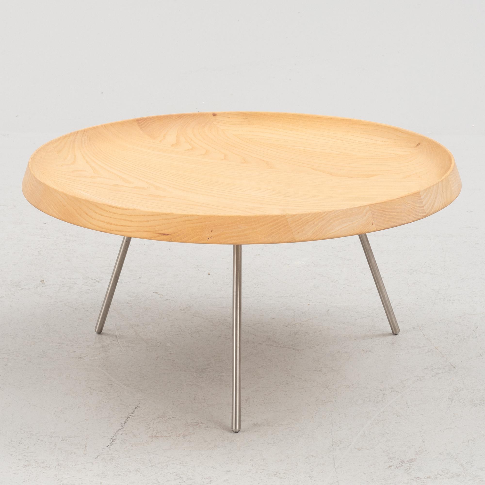 Hans J. Wegner, a model "JH 586/Fruit bowl"" table, PP Møbler, Denmark, 2011. Provenance Sven Lundh.