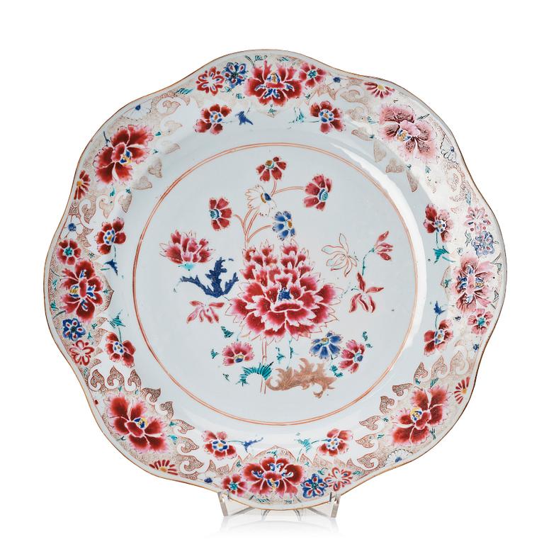 A lobed famille rose dish, Qing dynasty, Qianlong (1736-95).