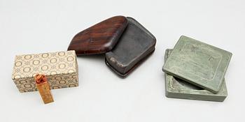 TUSCHSTENAR, 2 st samt STÄMPEL, sannolikt Kina, 1900-tal.