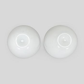 Gunnel Nyman, Two mid-20th century pendant '80115' /  H2-70, light for Idman.