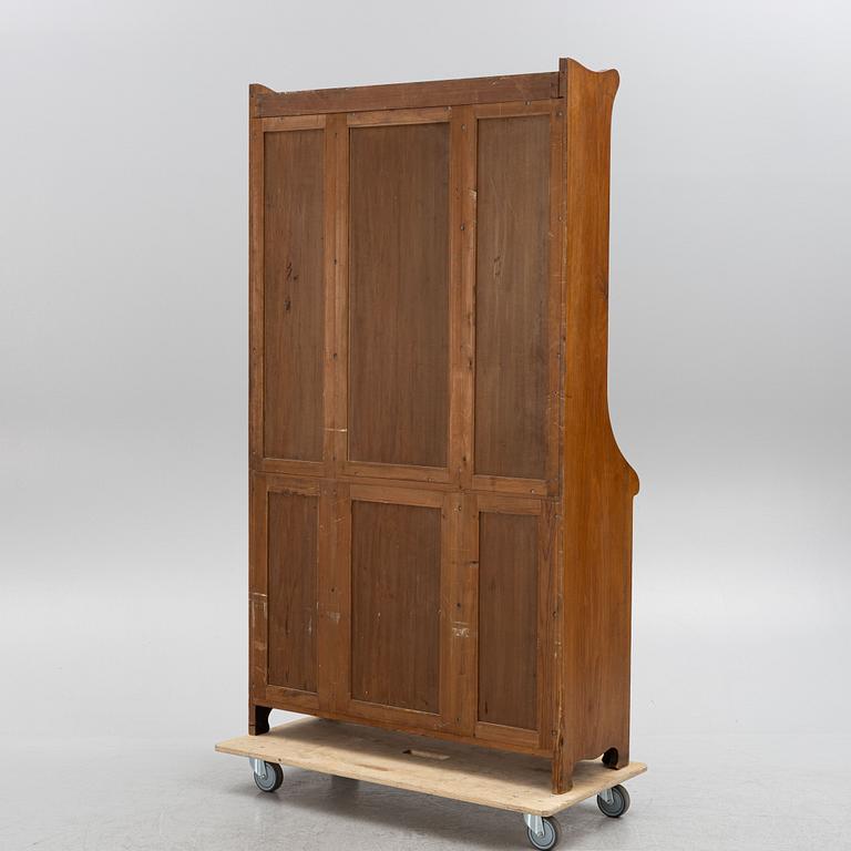 Cabinet, Art Noveau, early 20th century.