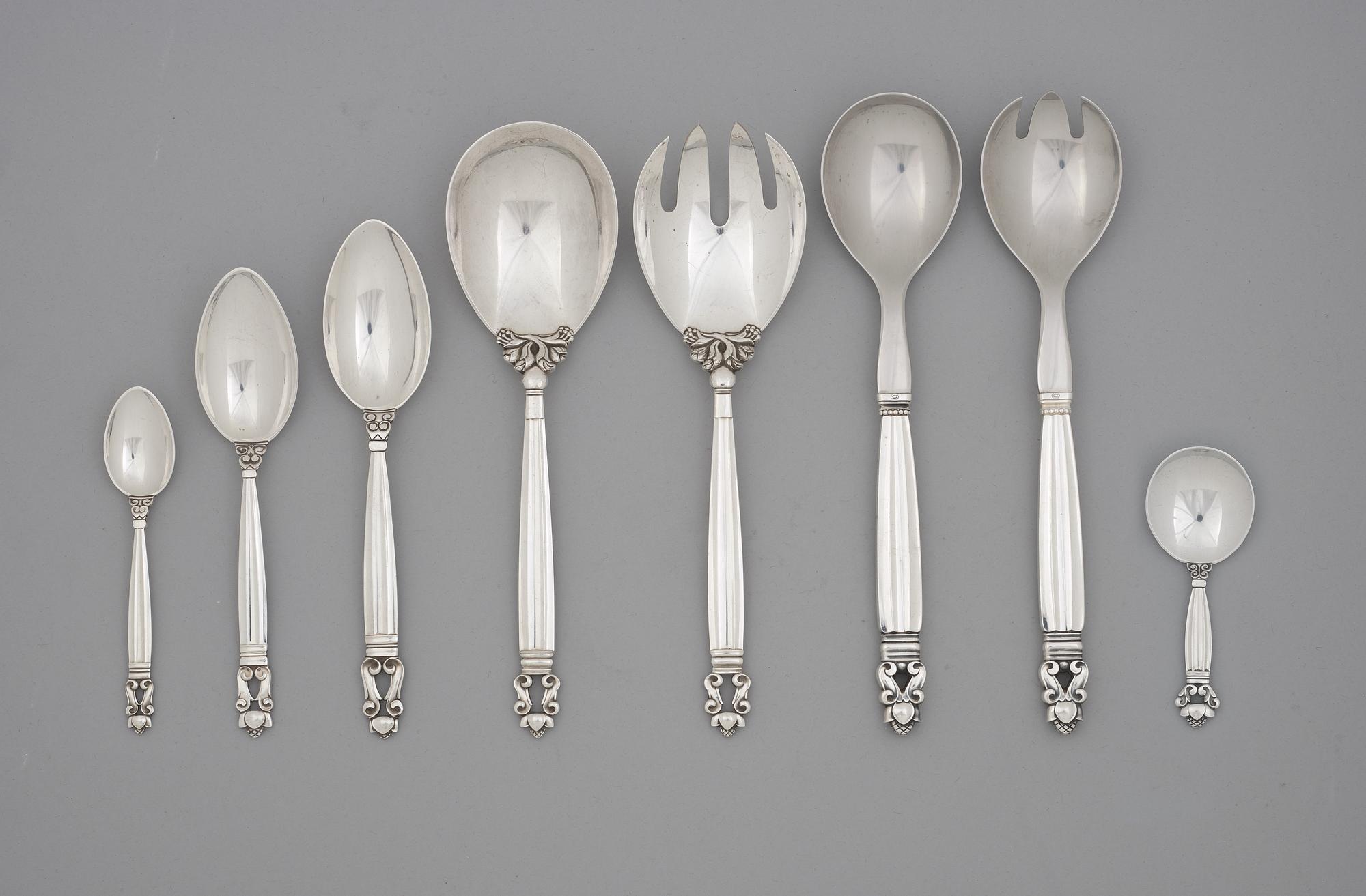 Johan Rohde, bestickuppsättning "Konge/Acorn", 133 delar, Georg Jensen, Köpenhamn efter 1945.