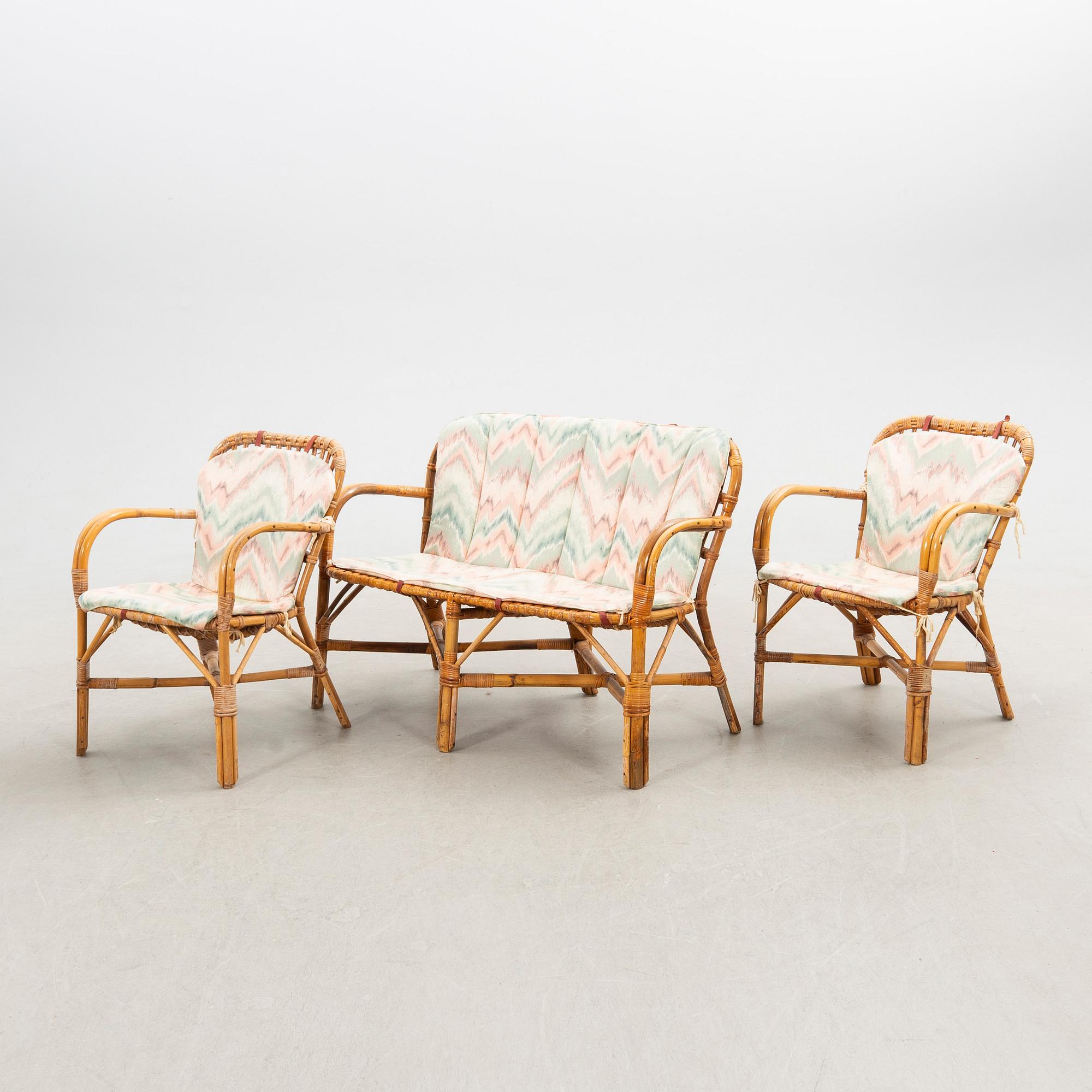 Möbelgrupp, 5 delar, rotting, 1900-talets senare del.