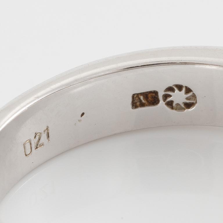 Ring in 18K white gold set with a brilliant-cut diamond, approximately 0.21 ct.