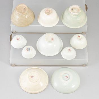 Ten ceramic bowls and cups, Ming, South east asian, and Qing, 17-19th century.