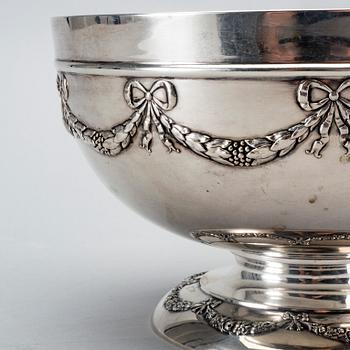 CG Hallberg, bowl, silver, 1902.