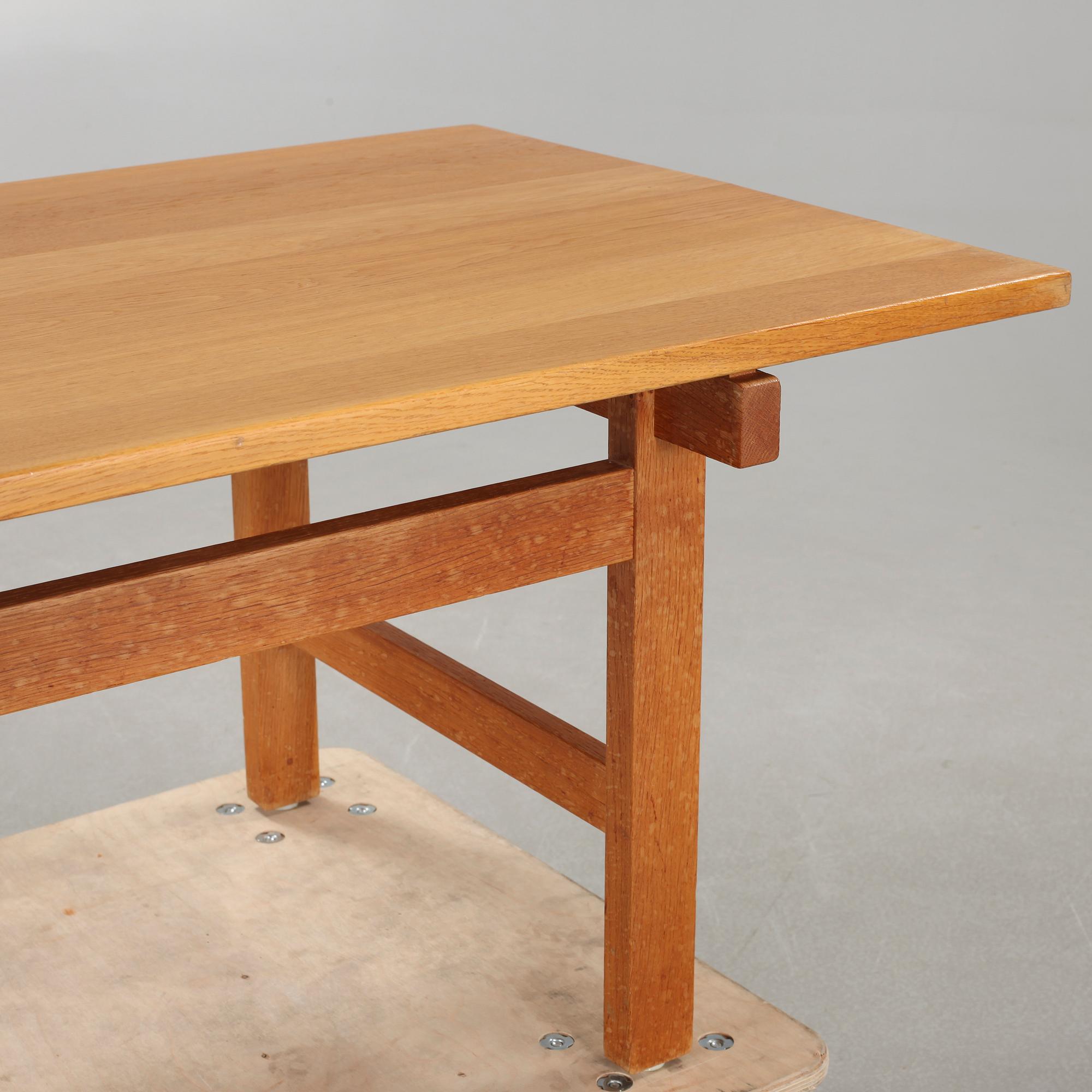 An "AT-15" sofa table, designed by Hans J Wegner for Andreas Tuck, made in the second half of the 20th century.