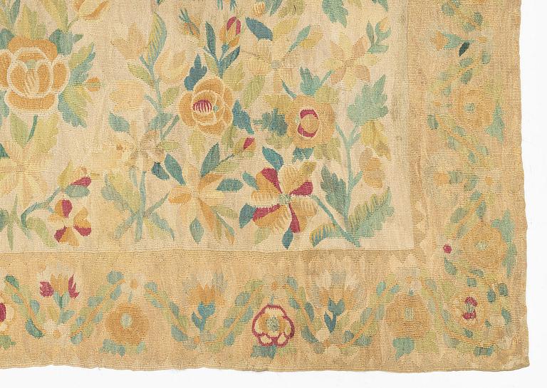 An Antique Bessarabian kilim, c. 270 x 184 cm.