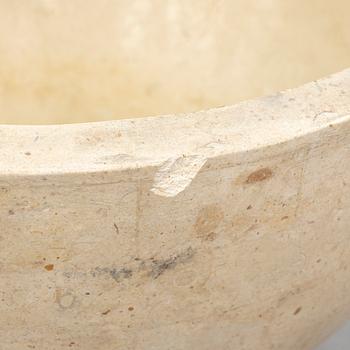 A late 20th Century pedestal.