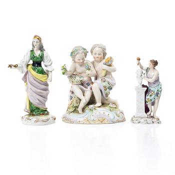 A group of three German porcelain figures, 1900s.