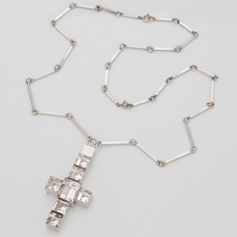 Wiwen Nilsson, a sterling and rock crystal necklace with pendant, executed in Lund, Sweden 1941.