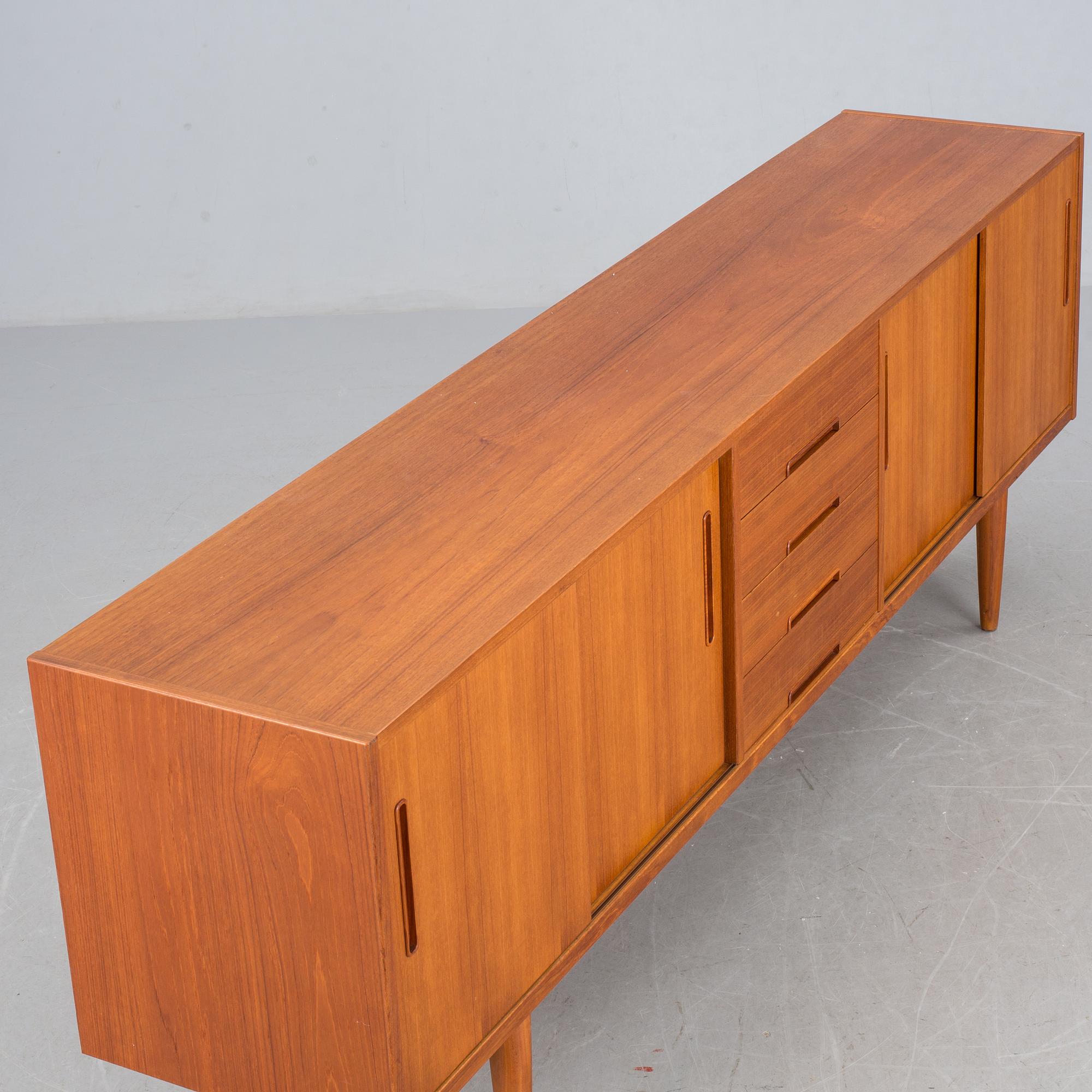 SIDEBOARD, "Gigant", Nils Jonsson, Troeds, 1950/60-tal.