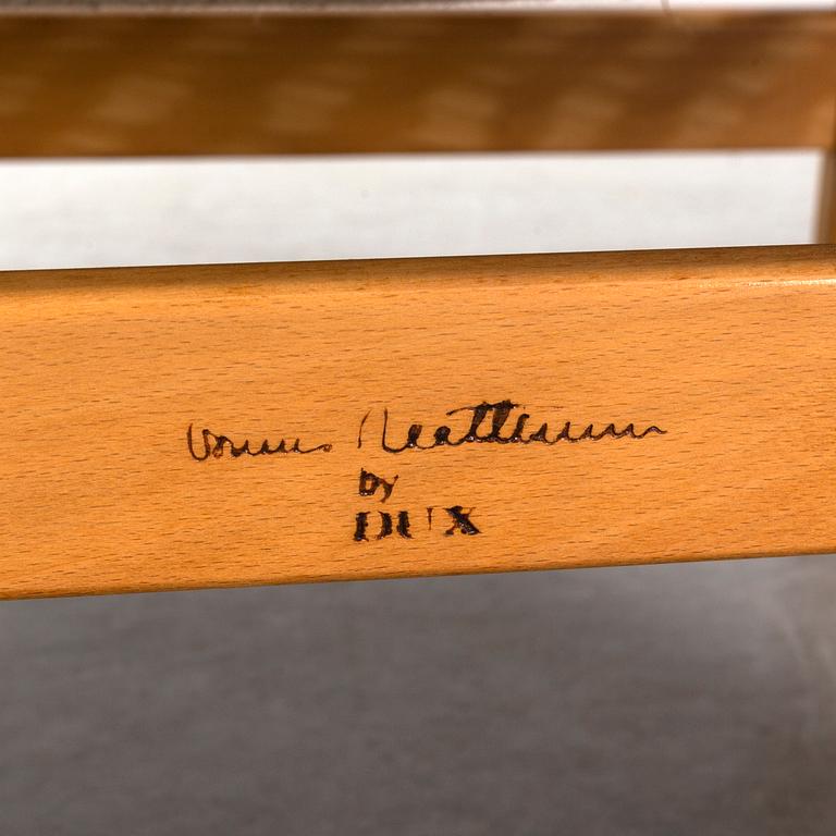 Bruno Mathsson, fåtölj med fotpall "Pernilla" för DUX 1900-talets senare del.