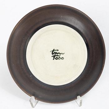 Erich & Ingrid Triller, vases, 3 pieces and 1 dish, Tobo.