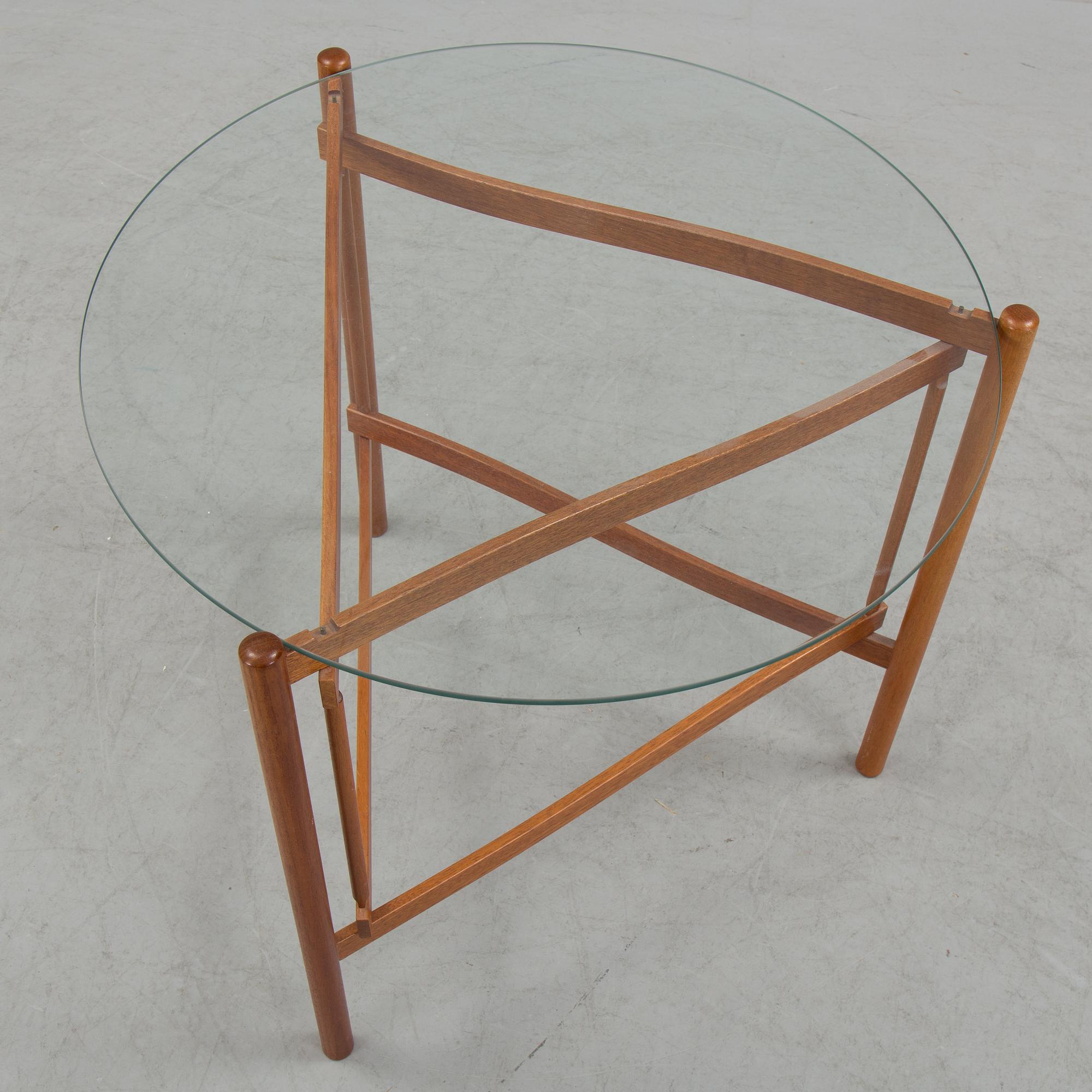 HANS JOHANSSON, a "Tema" coffee table.