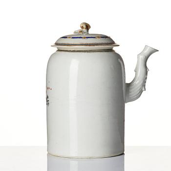 A set of 10 'European Subject' custard cups with covers and a coffeepot with cover, Qing dynasty, Jiaqing (1796-1820).