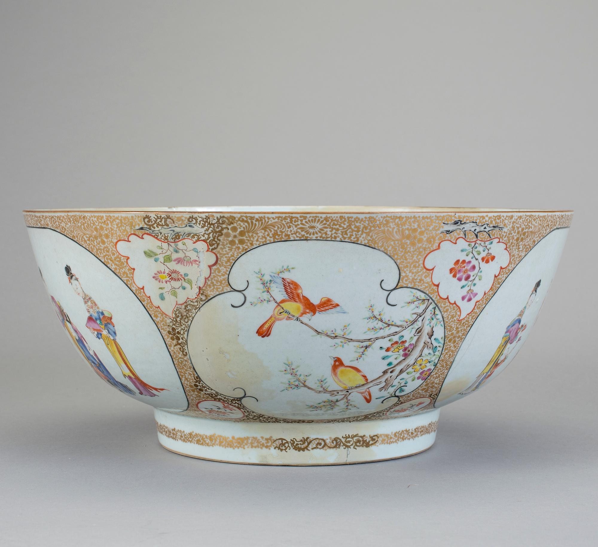 BÅLSKÅL, porslin, Qingdynastin, Qianlong (1736-95).