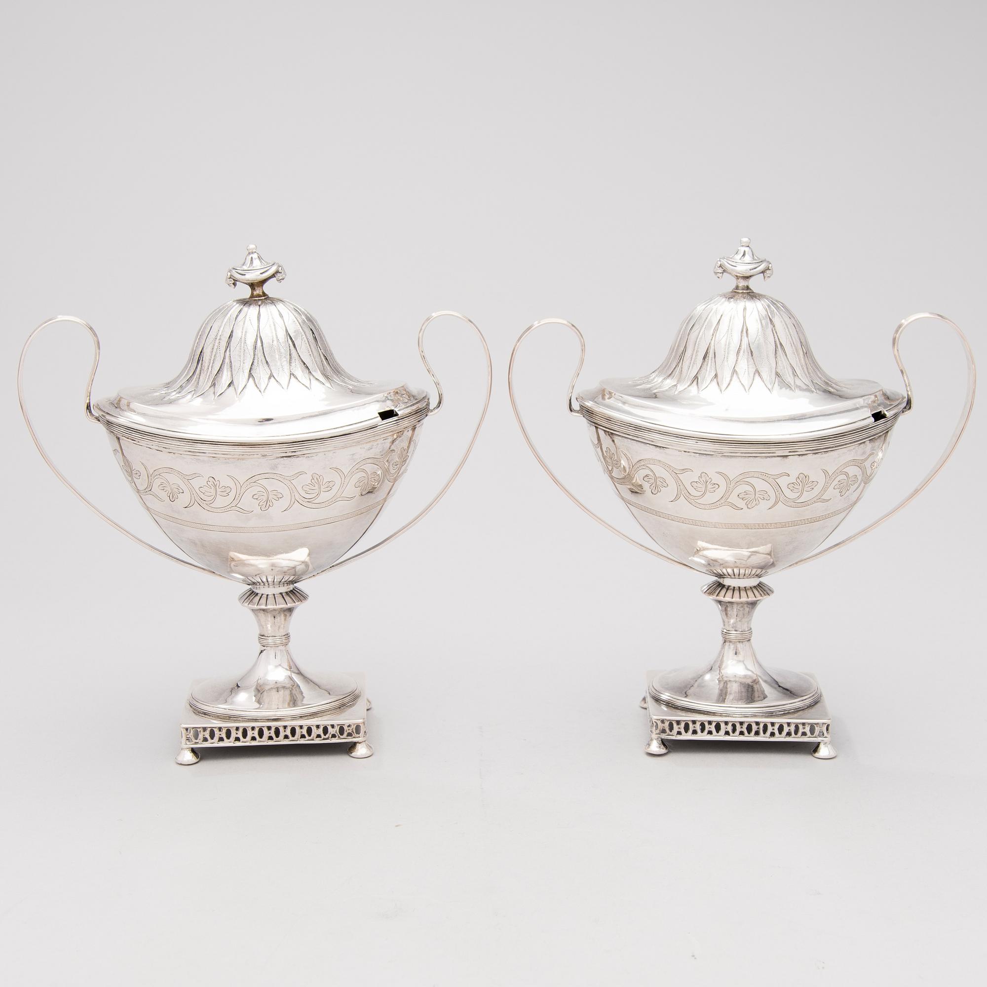 SOCKERSKÅLAR ETT PAR, gustavianska, Olof Hellbom, Stockholm 1799.