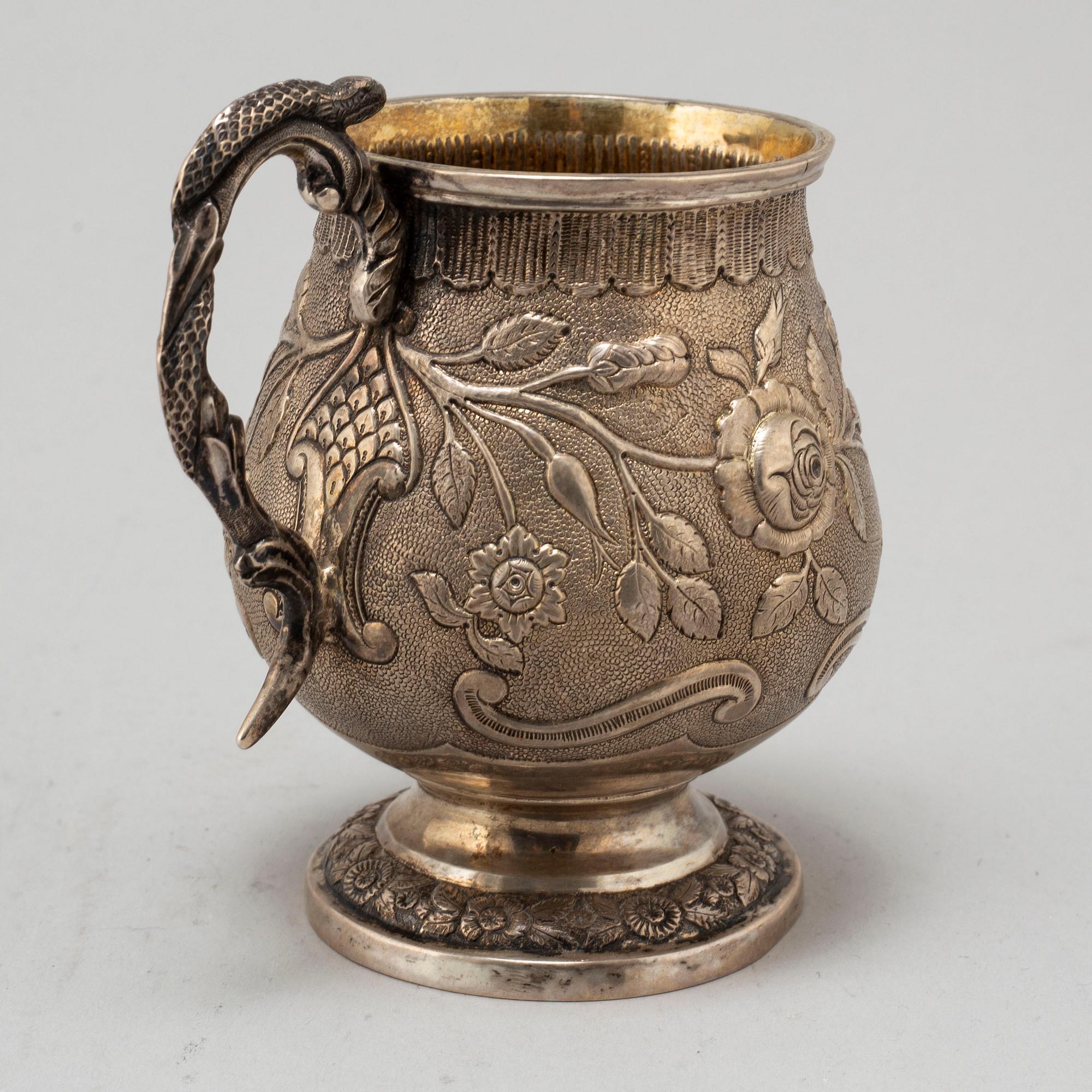 A SILVER TANKARD, indistinct marks, makers mark M&Co.