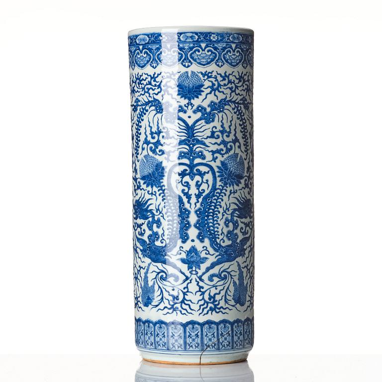 A large blue and white cylindrical umbrella stand/vase, China around 1900.