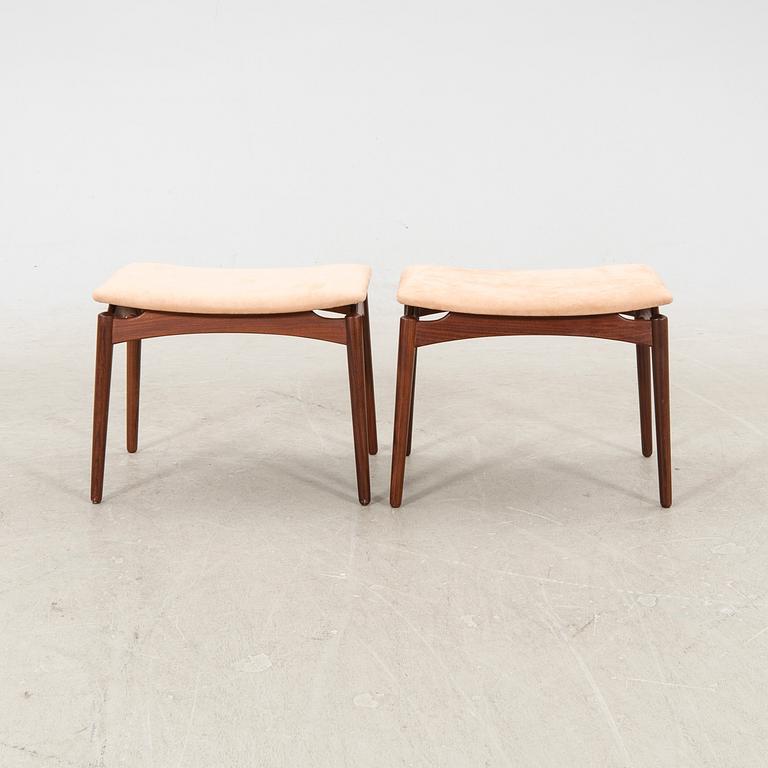 Sigfrid Omann, stools a pair, Ølholm Møbelfabrik  mid 20th century.